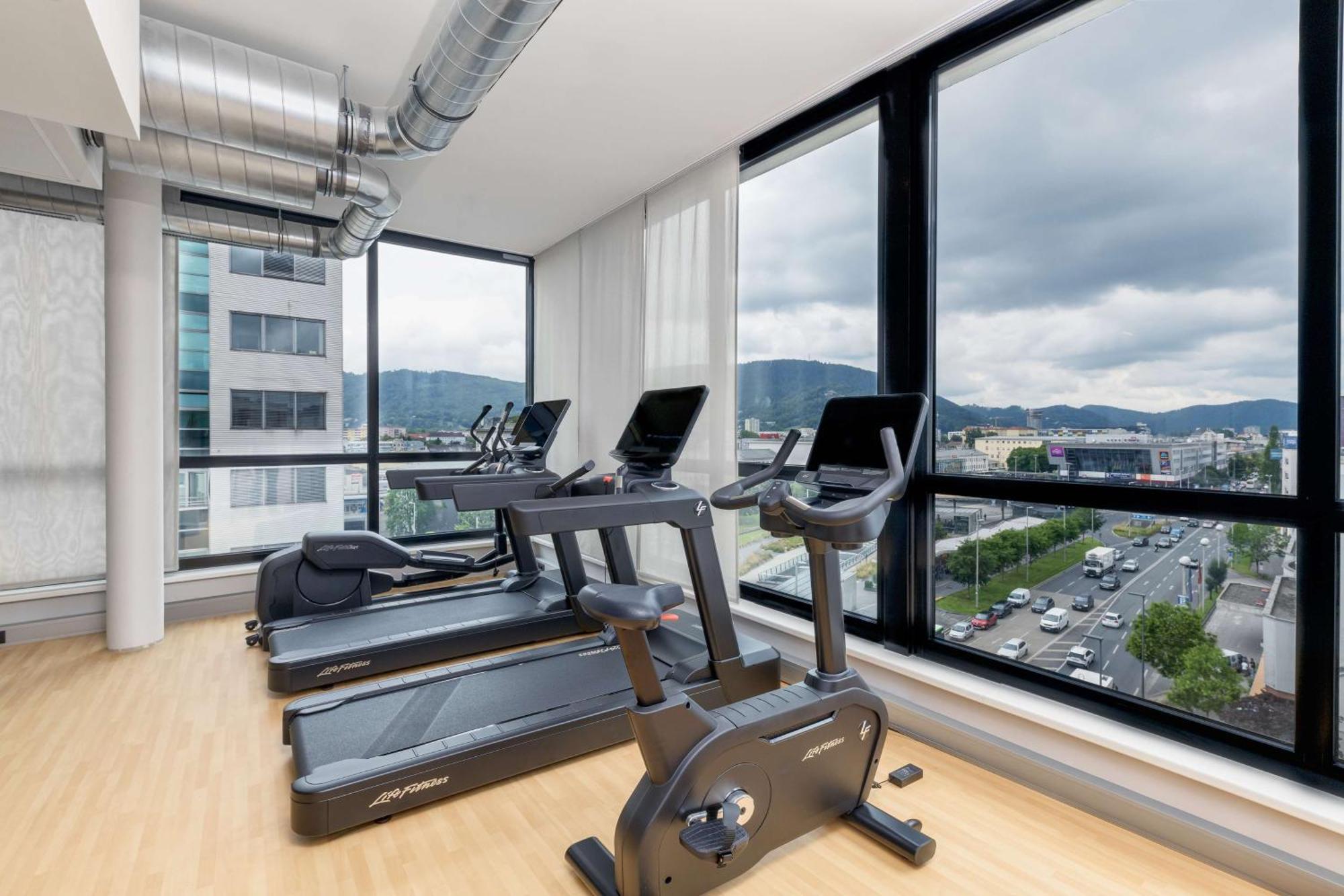 Radisson Hotel Graz Esterno foto