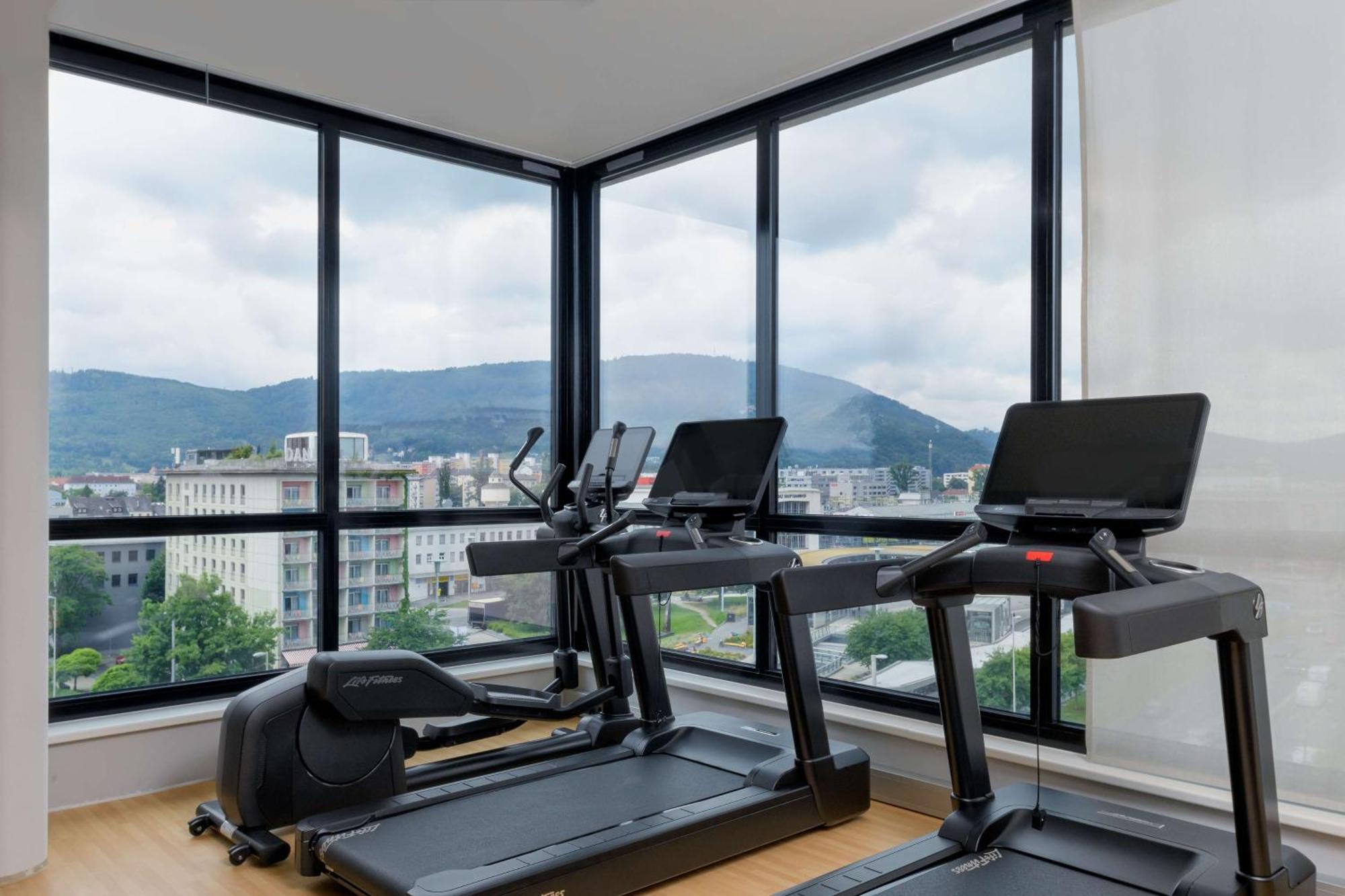 Radisson Hotel Graz Esterno foto